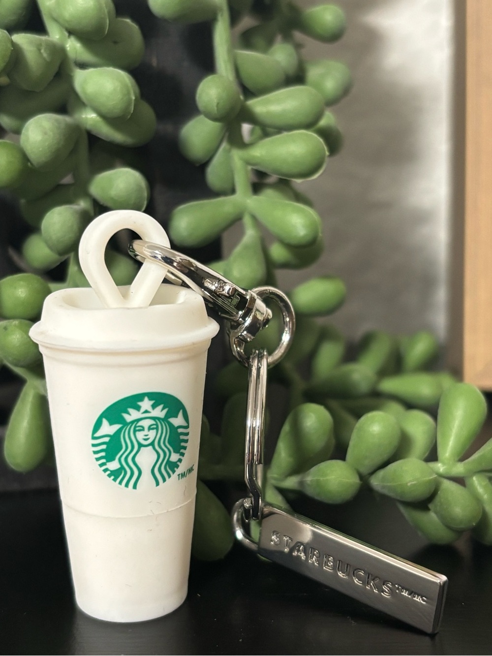 Starbucks Reusable Hot Cup Lid Stopper Keychain (NWOT)